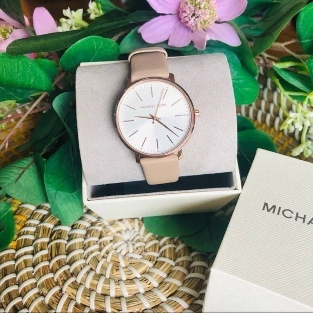 Michael Kors Rose Gold Leather Strap Watch 38mm Quartz NWT